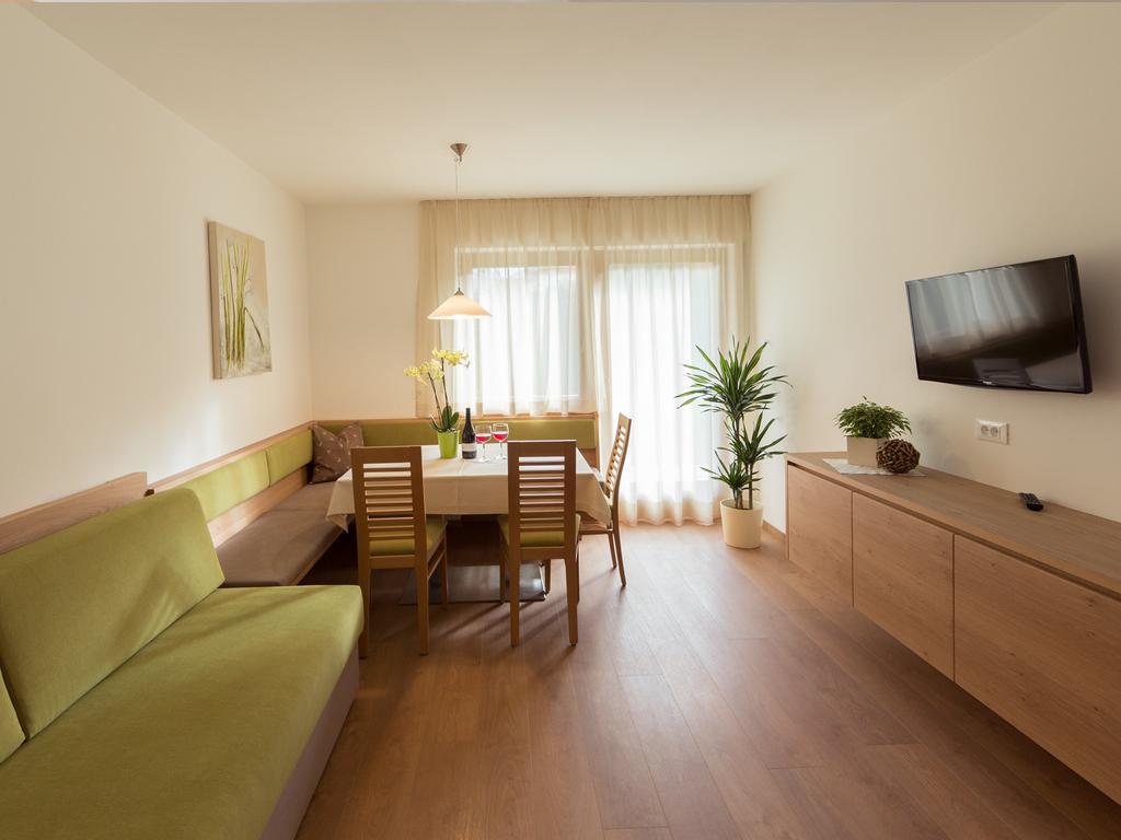 Appartement Garden Olang Bilik gambar